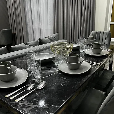 Lux В Жк K7-Family Рядом Аэропорт Apartment Atyrau Exterior photo
